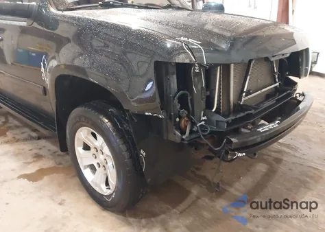 2009 Chevrolet Avalanche 1500 Ls z USA, uszkodzony, nr VIN 3GNFK12099G242776